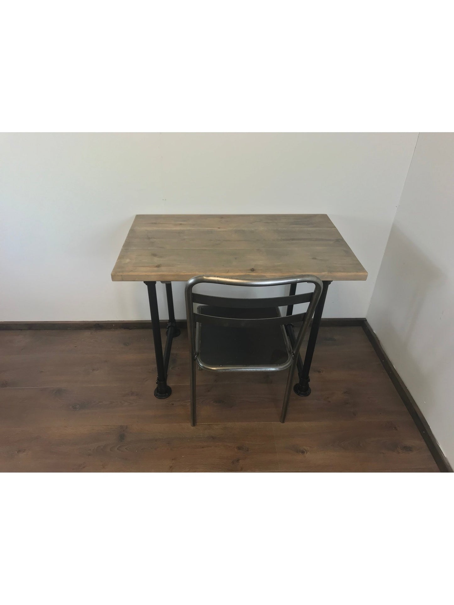Industrial Office Desk with black Scaffold Pipe Legs, 5 choices of wood finish, Home Office Furniture, sustainable timber-Customisable Sizes