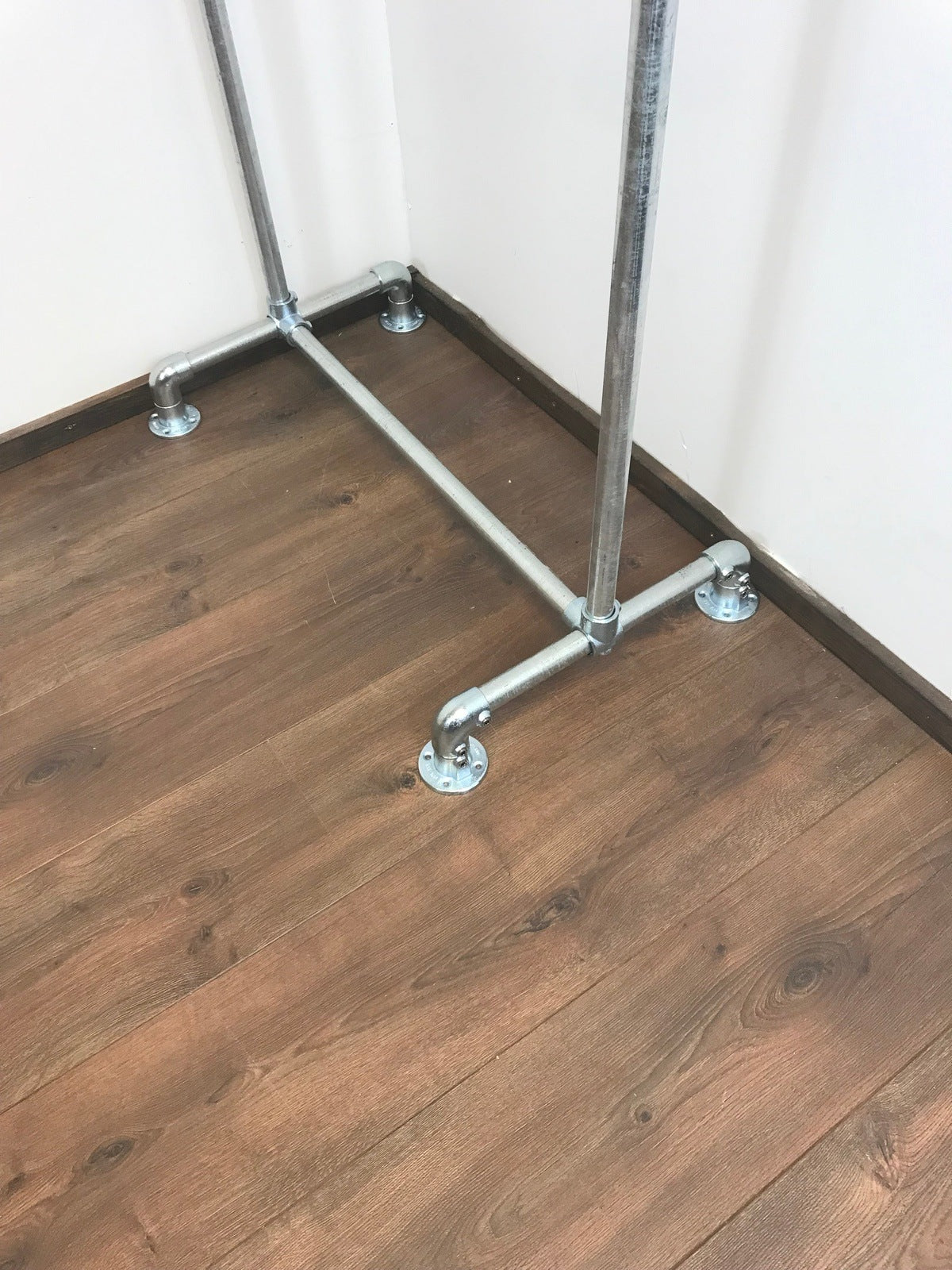 Sturdy Clothing Rail- 150cm high - Industrial clothing rail - Silver steel pipe - garment rail - various widths
