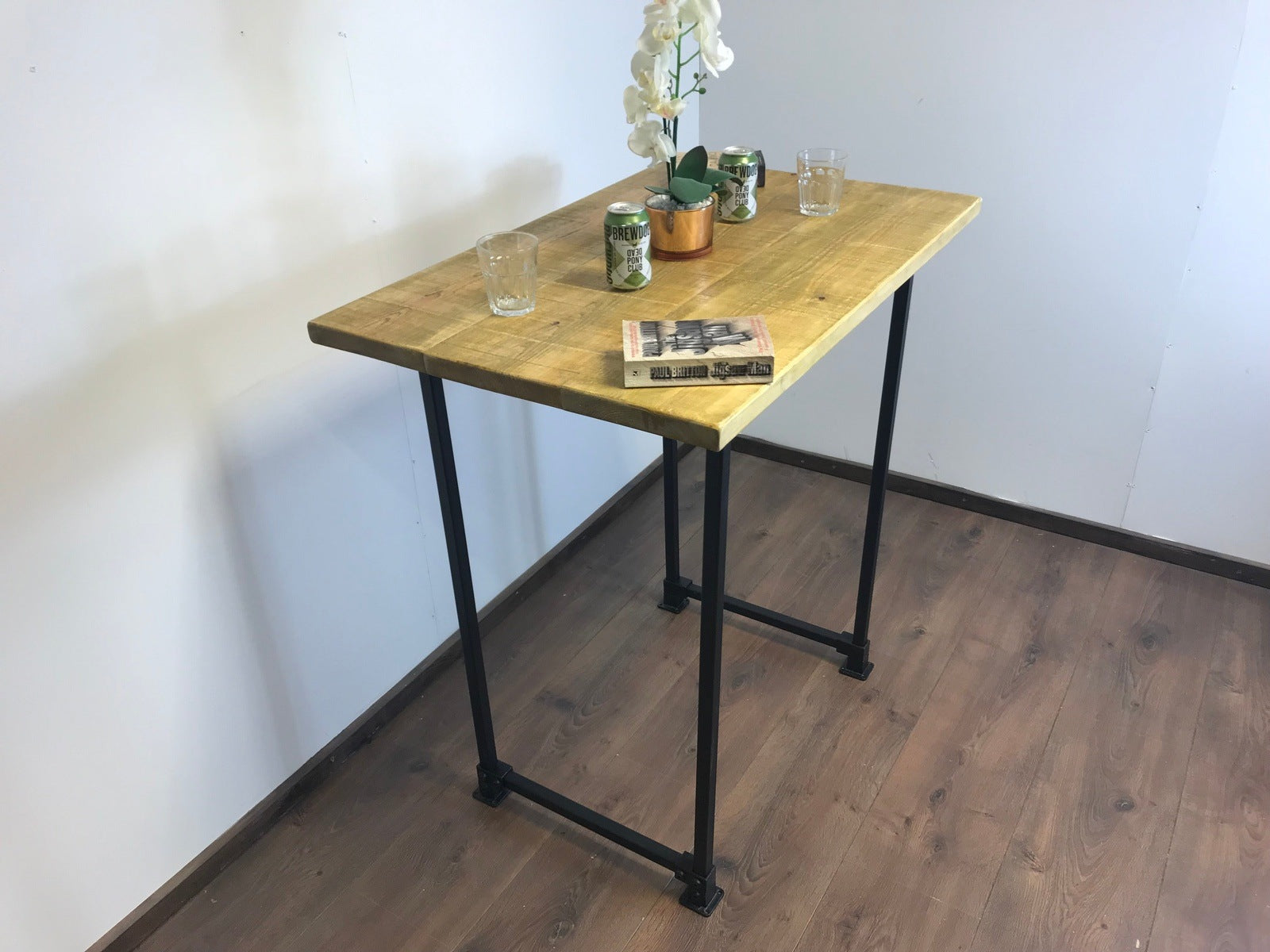 Standing Home Desk with black square legs in 5 wood colours. Industrial style standing Desk, home office. Rustic standing desk - Industerior