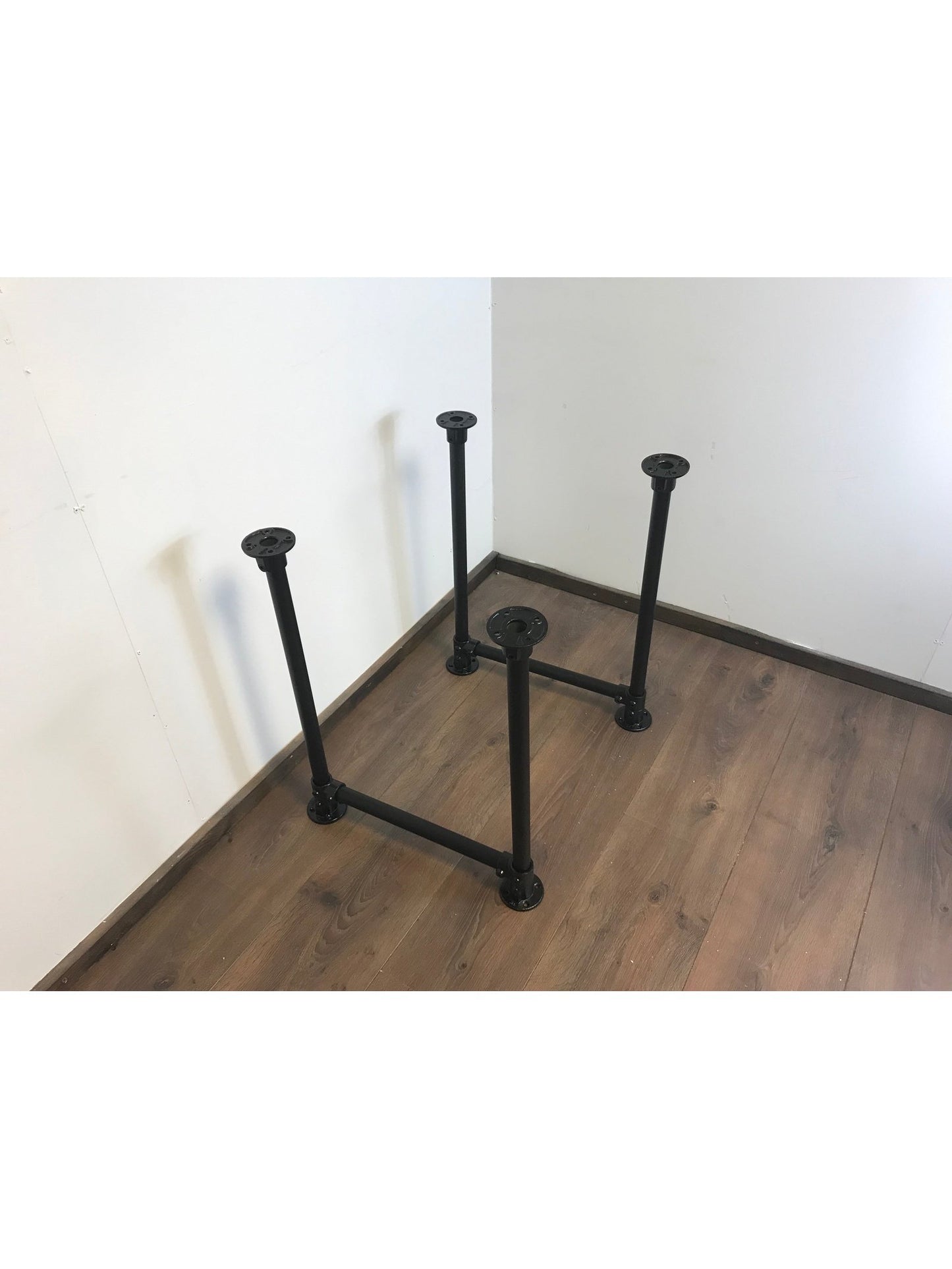 BLACK PIPE INDUSTRIAL LEGS - various sizes - Industerior