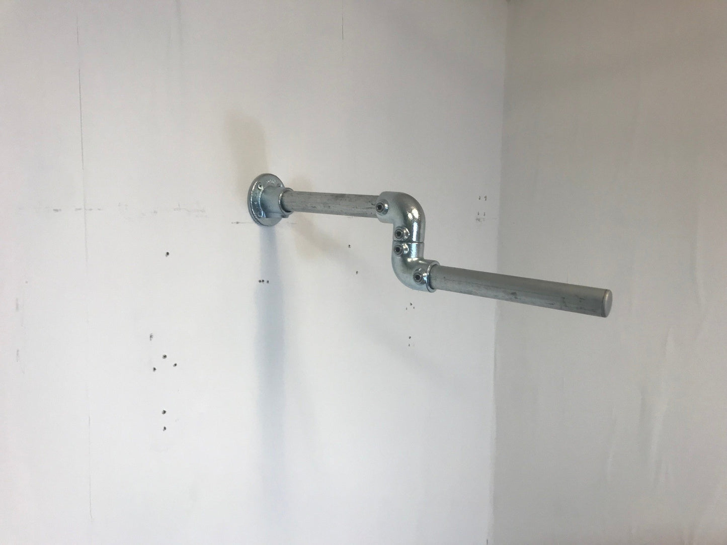 Wall Fixed Drop rail in robust 34mm tube, Galvanised silver or Black.
